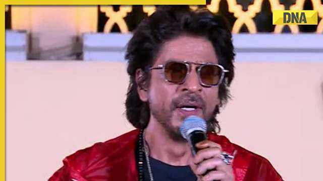Shah Rukh Khan delivers viral Jawan ‘bete ko haath lagaane’ line at Burj Khalifa, dedicates it to ‘all parents’